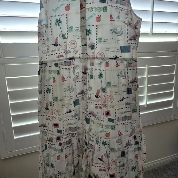 Sleeveless Postcard Printed Dress - Picture 7 of 7